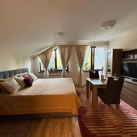 Апартаменты Stylish E61 In Gardens *
