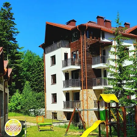 Stylish E61 In Gardens Apartament *