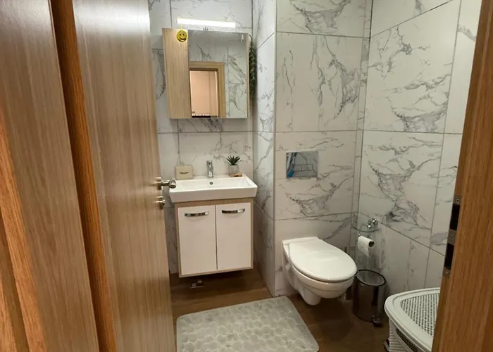 דירה Stylish E61 In Gardens